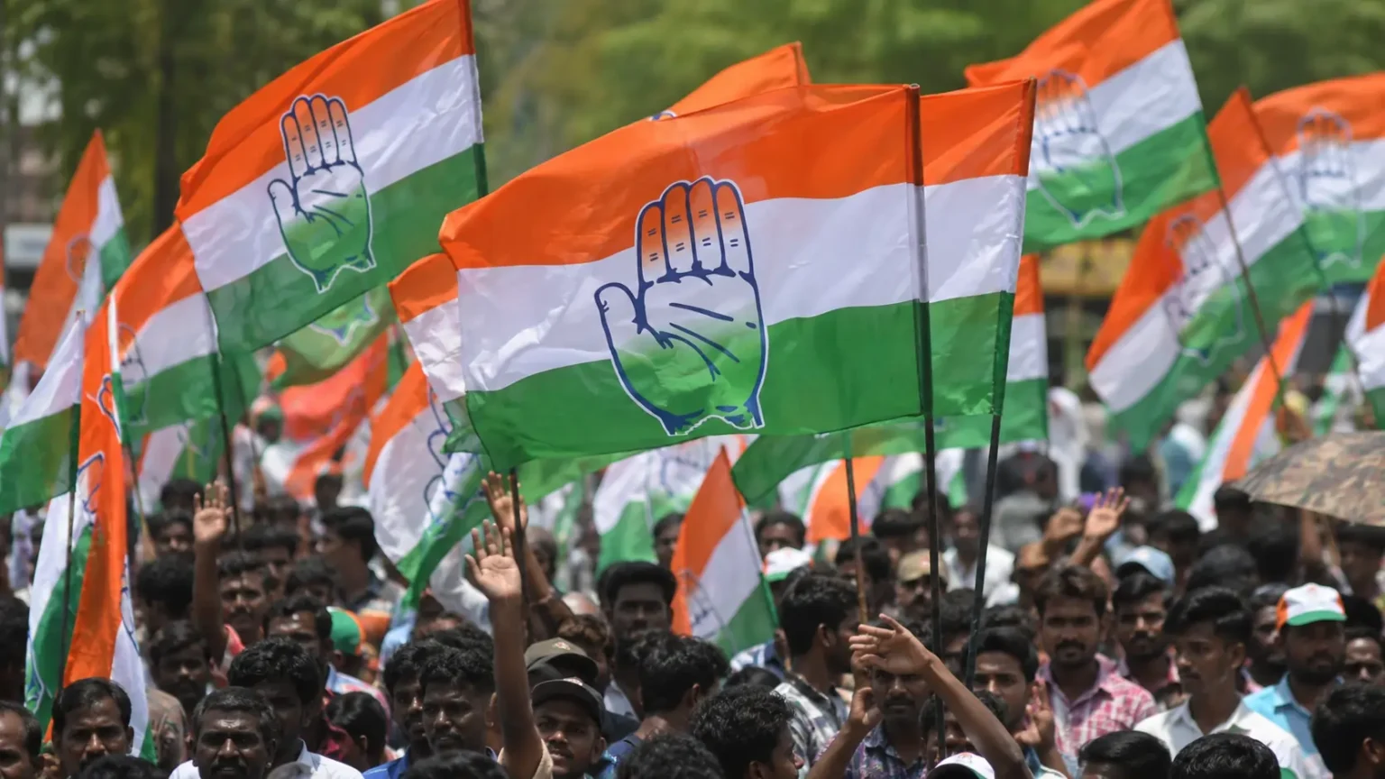 UDF in Kerala, is it possible that a return to a two-party system will now take place in Kerala?