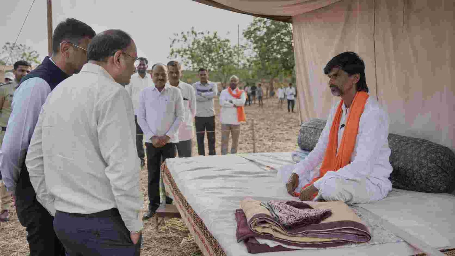 Fadnavis reaches out to fasting Jarange as Maratha quota stir intensifies, Mumbai march deadline nears 1 ChatGPT Image Aug 31 2026 07 39 16 PM compressed